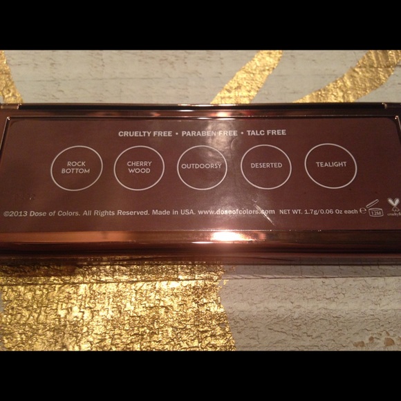 Dose of Color Eyeshadow Palette - Picture 4 of 5